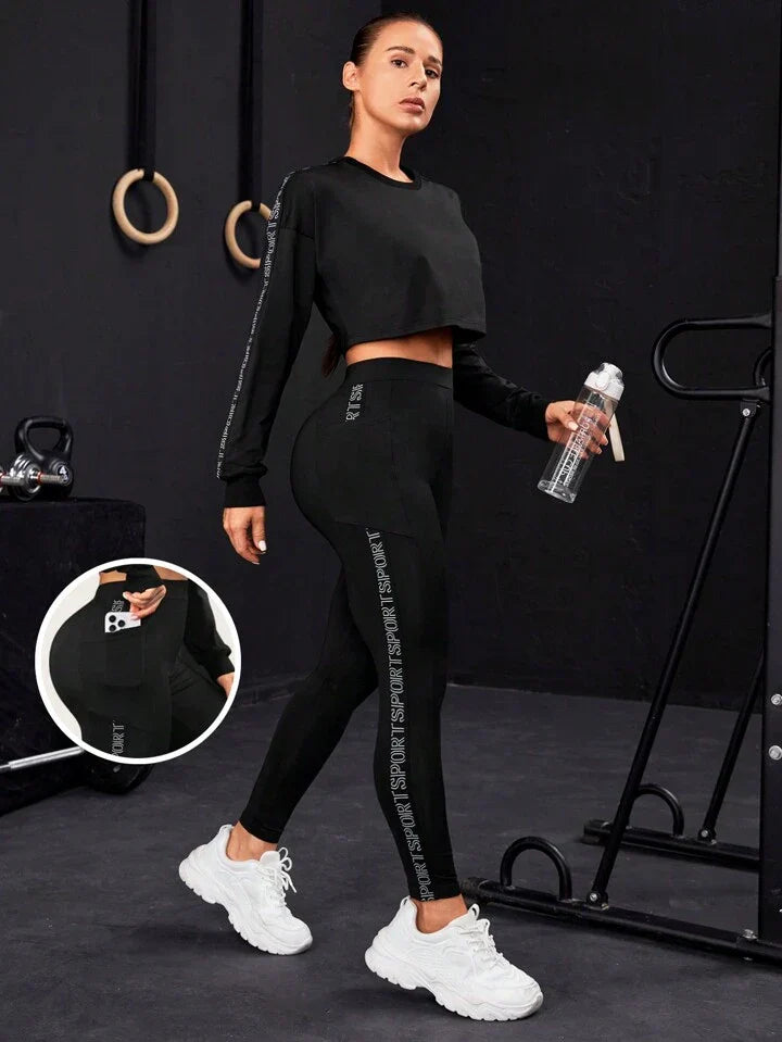 Running Letter Graphic Crop Sports Sweatshirt & Leggings